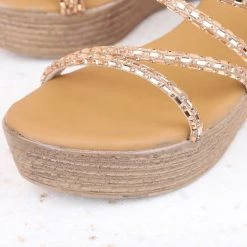 Inc.5 EMBELLISHED PLATFORM HEELS