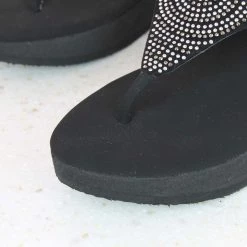 Inc.5 DIAMOND PLATFORM ETHNIC THONG-GUN METAL SALE