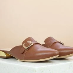 Inc.5 CLOSE SLIPON - TAN
