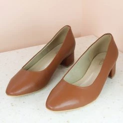 Inc.5 COURT FORMAL HEEL SHOES-TAN WOMEN