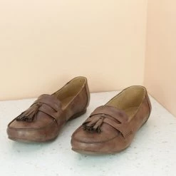 Inc.5 TASSEL FLAT FORMAL MOCASSIN-BROWN SALE