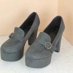 Inc.5 HEELED SUEDE CLOSE SHOE