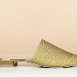 Inc.5 Inc5 FLAT LACED SLIP ON