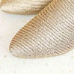 Inc.5 FLAT LACED SLIP ON 9 Inc.5 FLAT LACED SLIP ON