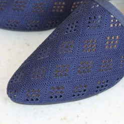 Inc.5 Bantoe FLAT PUMPS