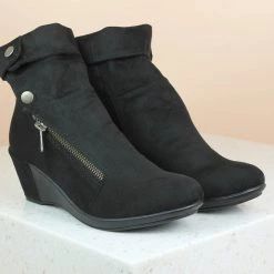 Inc.5 WOMEN SUEDE BOOTS