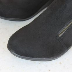 Inc.5 WOMEN SUEDE BOOTS