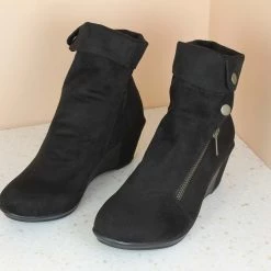 Inc.5 WOMEN SUEDE BOOTS