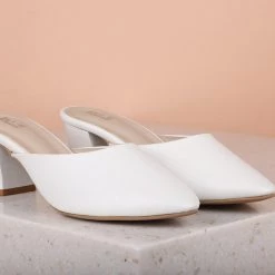 Inc.5 BLOCK HEEL MULES-WHITE