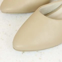 Inc.5 KITTEN HEEL MULES