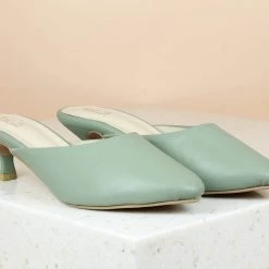 Inc.5 Inc5 KITTEN HEEL MULES