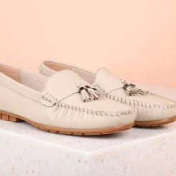 Inc.5 TASSEL LEATHER LOAFERS