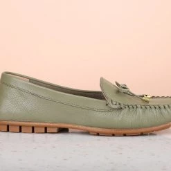 Inc.5 WOMEN LACED LEATHER LOAFERS