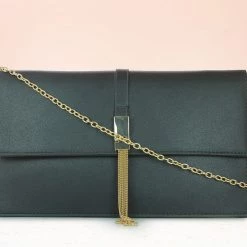 Inc.5 FORMAL FLAPPED CLUTCH-BLACK