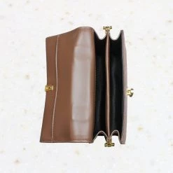 Inc.5 FLAP CLUTCH