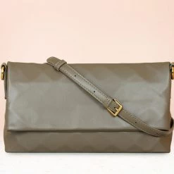Inc.5 BAGS SLING BAG