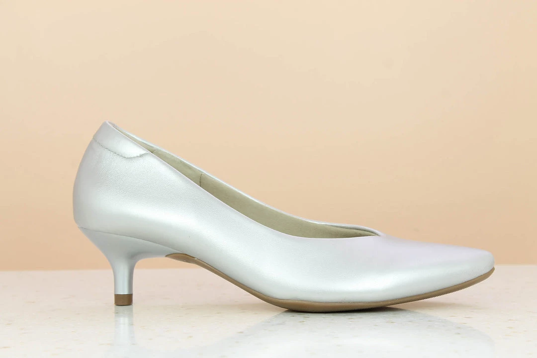 Inc.5 KITTEN HEEL PUMP SHOE 5 Inc.5 KITTEN HEEL PUMP SHOE