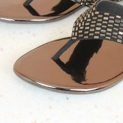 Inc.5 FLAT DIAMOND THONG