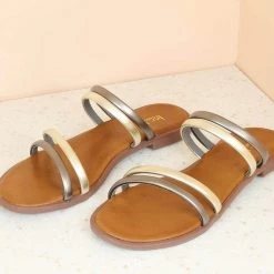 Inc.5 FLAT STRAPY MULES 9 Inc.5 FLAT STRAPY MULES