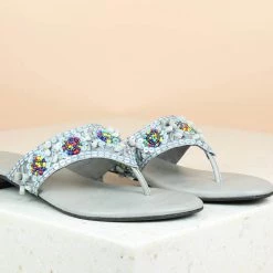 Inc.5 FLAT EMBROIDED THONG Embroidery