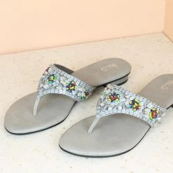 Inc.5 FLAT EMBROIDED THONG Embroidery