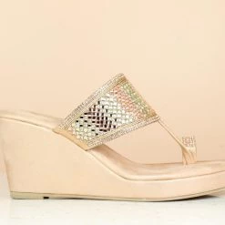 Inc.5 Embroidery EMBROIDED PLATFORM THONG