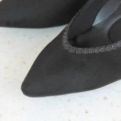 Inc.5 SUEDE HEELED PUMPS Inc5