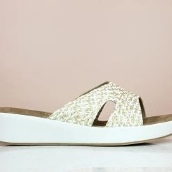 Inc.5 WOVEN COMFORT MULE-WHITE SALE