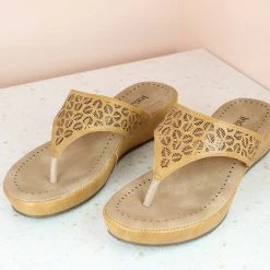 Inc.5 CUTWORK COMFORT THONG-TAN