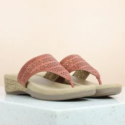 Inc.5 CUTWORK COMFORT THONG-RUST SALE