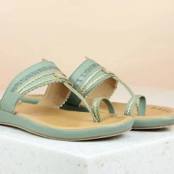 Inc.5 COMFORT KOLHAPURI