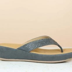 Inc.5 Diamond COMFORT THONG