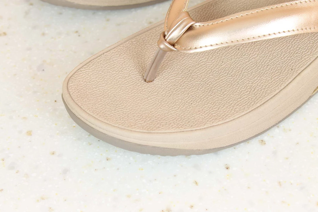 Inc.5 FLIT FLOP 4 Inc.5 FLIT FLOP