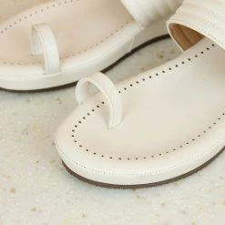 Inc.5 SALE COMFORT TOE POST