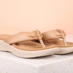 Inc.5 Inc5 COMFORT THONG-BEIGE