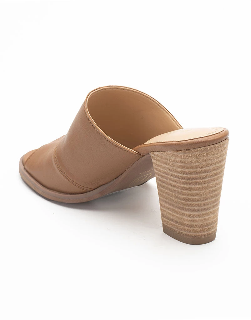 WOMEN Heel & Buckle London Tan Leather Mules 6 WOMEN Heel & Buckle London Tan Leather Mules
