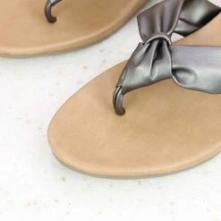 Inc.5 KNOTTED NAPA THONG - GUN METAL