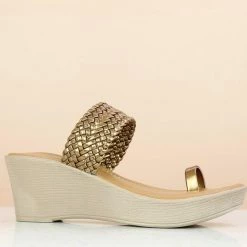 Inc.5 WOVEN PLATFORM TOE POST - ANTIQUE GOLD SALE