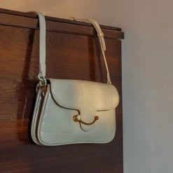 Inc.5 BAGS SLING BAG