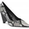 Heel & Buckle London WOMEN Snake Print Triangular Pumps