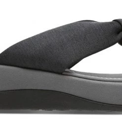 Clarks ARLA GLISON BLACK TEXTILE Sandal