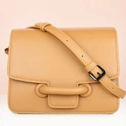 Inc.5 CASUAL FLAPPED CLUTCH - BROWN BAGS