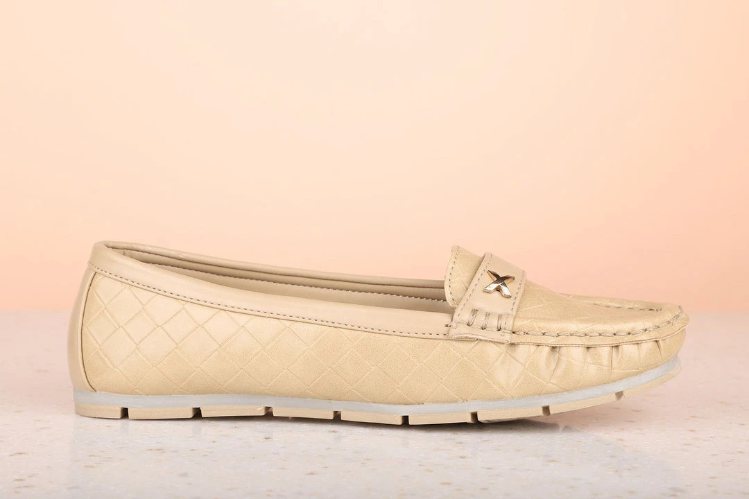 Inc.5 Moccasin Fashion Shoe For Womens 5 Inc.5 Moccasin Fashion Shoe For Womens